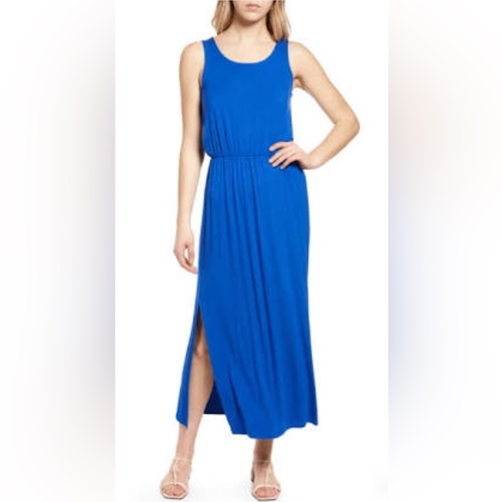 Caslon Women’s Elegant Blue Jersey Maxi Dress
Size Small